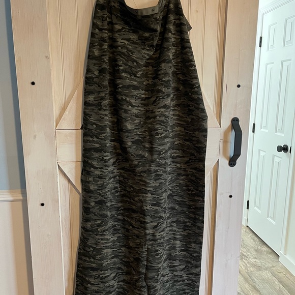 NWOT Lululemon Vinyasa Scarf - Picture 4 of 9